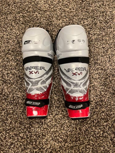 Bauer Vapor XVI Shin Pads