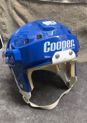 VINTAGE BLUE SK2000 hockey helmet great shape