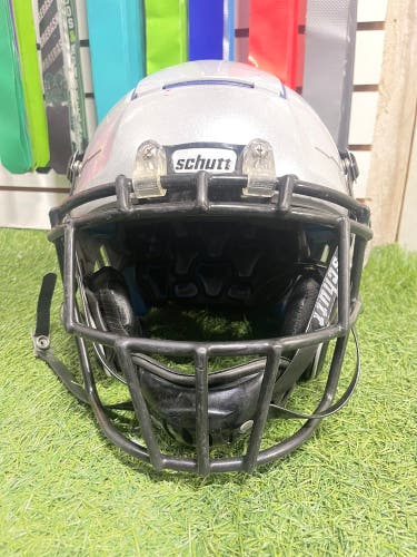 Schutt f7 VTD size medium adult
