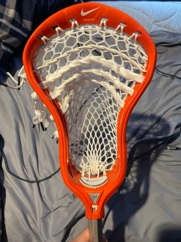New Nike Lakota 2 Head Strung w/ ECD Hero 3.0