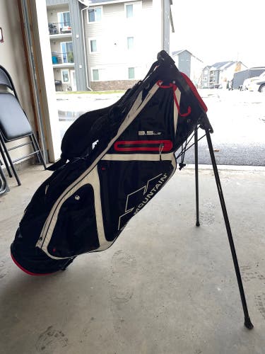 Used Sun Mountain Bag