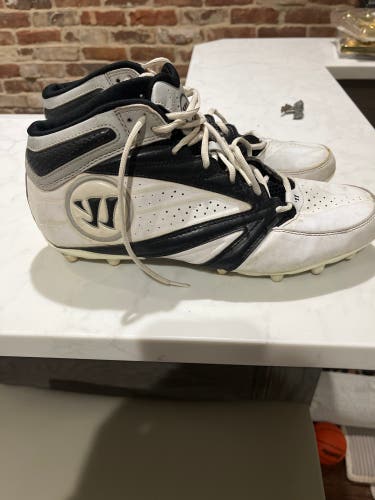 White Used Molded Cleats Mid Top Burn