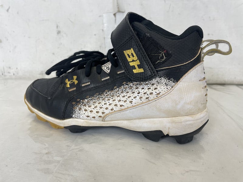 Under Armour Harper 6 Youth Mid Molded Baseball Cleats 3024325