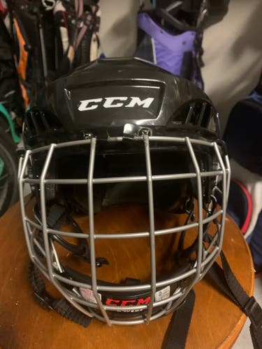 Used Youth CCM FL40 Helmet
