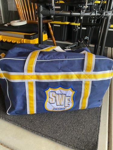 Team Sweden Hockey Bag #27