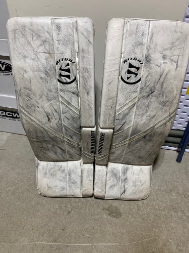 30" Warrior Ritual G5 Goalie Leg Pads