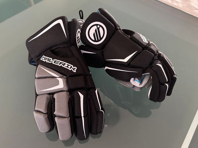 New Maverik Charger Lacrosse Gloves Medium 12" Age 11-12