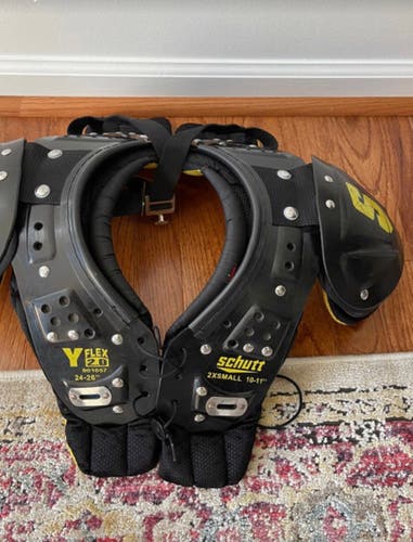Used XS Schutt DS Flex Shoulder Pads