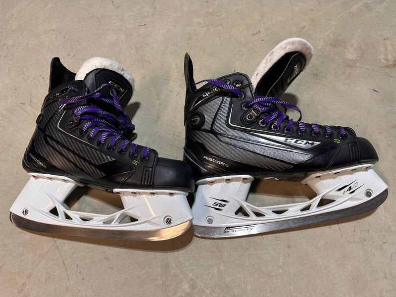 Senior CCM Regular Width Size 8.5 RibCor 44K pump Hockey Skates