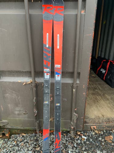 Used Racing Without Bindings Hero Athlete GS Skis