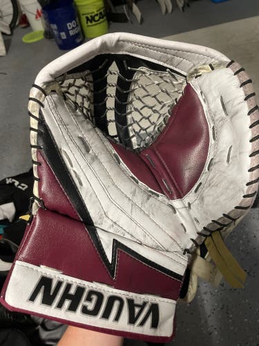 Used Regular  V9 Pro Carbon
