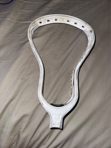Used Defense Unstrung Hammer 900 Head