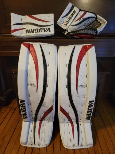 Used 34" Vaughn Regular Ventus LT88 Goalie Full Set