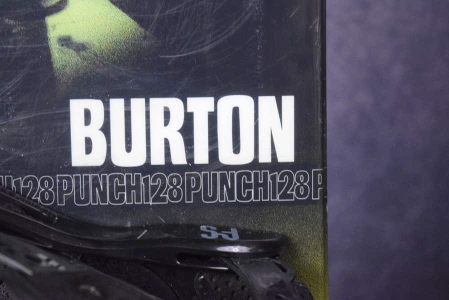 BURTON PUNCH SNOWBOARD SIZE 128 CM WITH BURTON SMALL