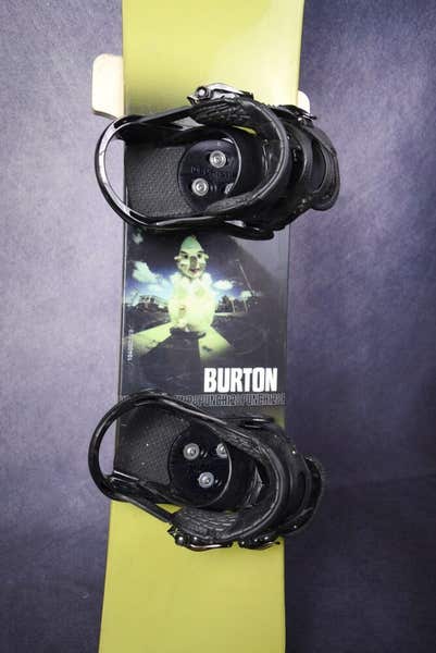 BURTON PUNCH SNOWBOARD SIZE 128 CM WITH BURTON SMALL
