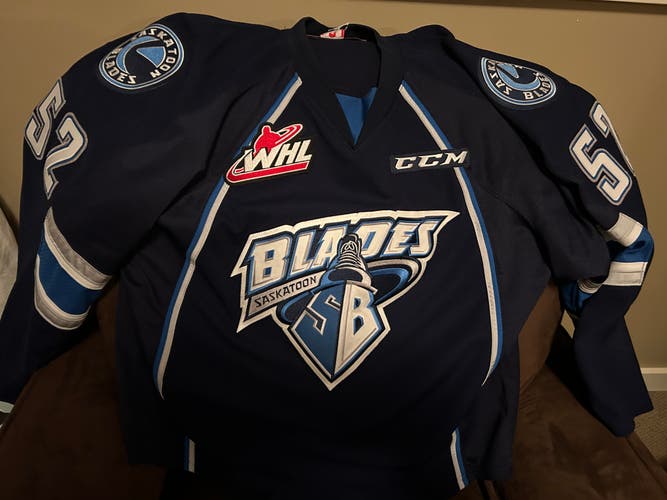 Game worn Saskatoon Blades jersey- Anthony Bishop w LOA
