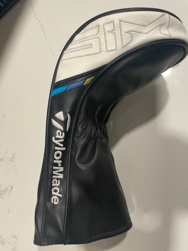 TaylorMade Sim2 Driver Head Cover