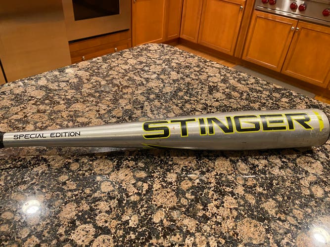 BBCOR Certified Alloy (-3) 28 oz 31" Stinger Nuke Bat