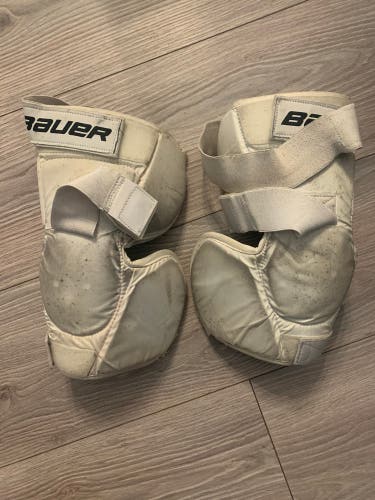 Used Bauer Knee Savers