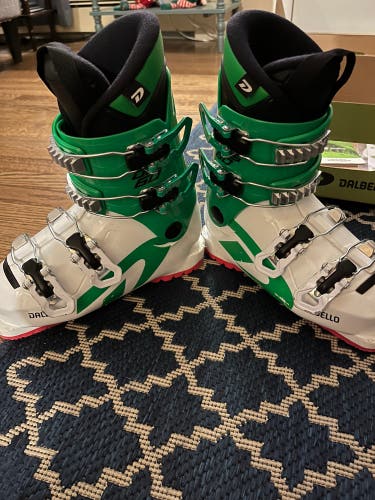 Unisex Dalbello Scorpion DRS 60 Ski Boots