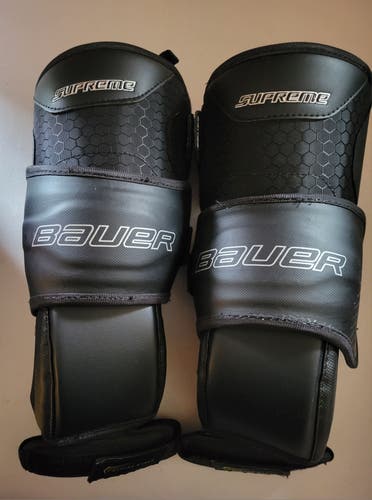 Used Bauer Supreme Goalie Knee Guards SENIOR