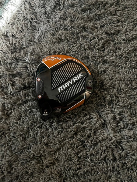 Men's Left Hand Stiff Flex 10.5 Loft Mavrik MAX Driver