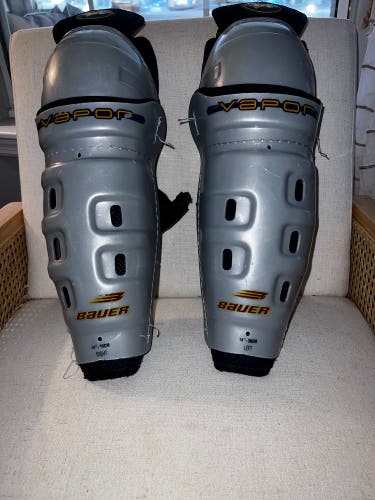 Senior Bauer Vapor Shin Pads - Good Condition!!