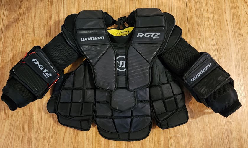Used XL Warrior Ritual GT2 SR Goalie Chest Protector