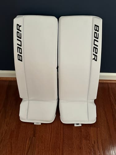 Bauer GX Junior Goalie Leg Pads- Medium 28+