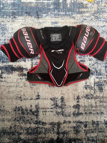 X100 Bauer Shoulder Pads