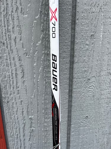 Senior Right Handed P92  Vapor X700 Hockey Stick