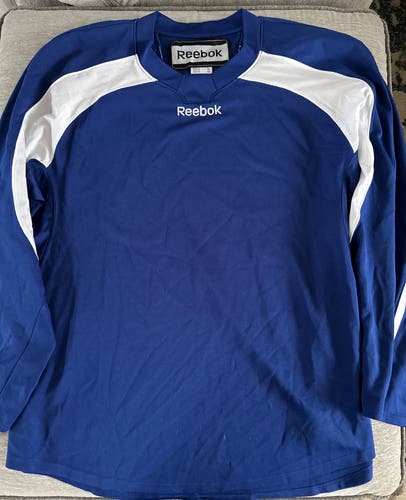 Reebok Jersey XL