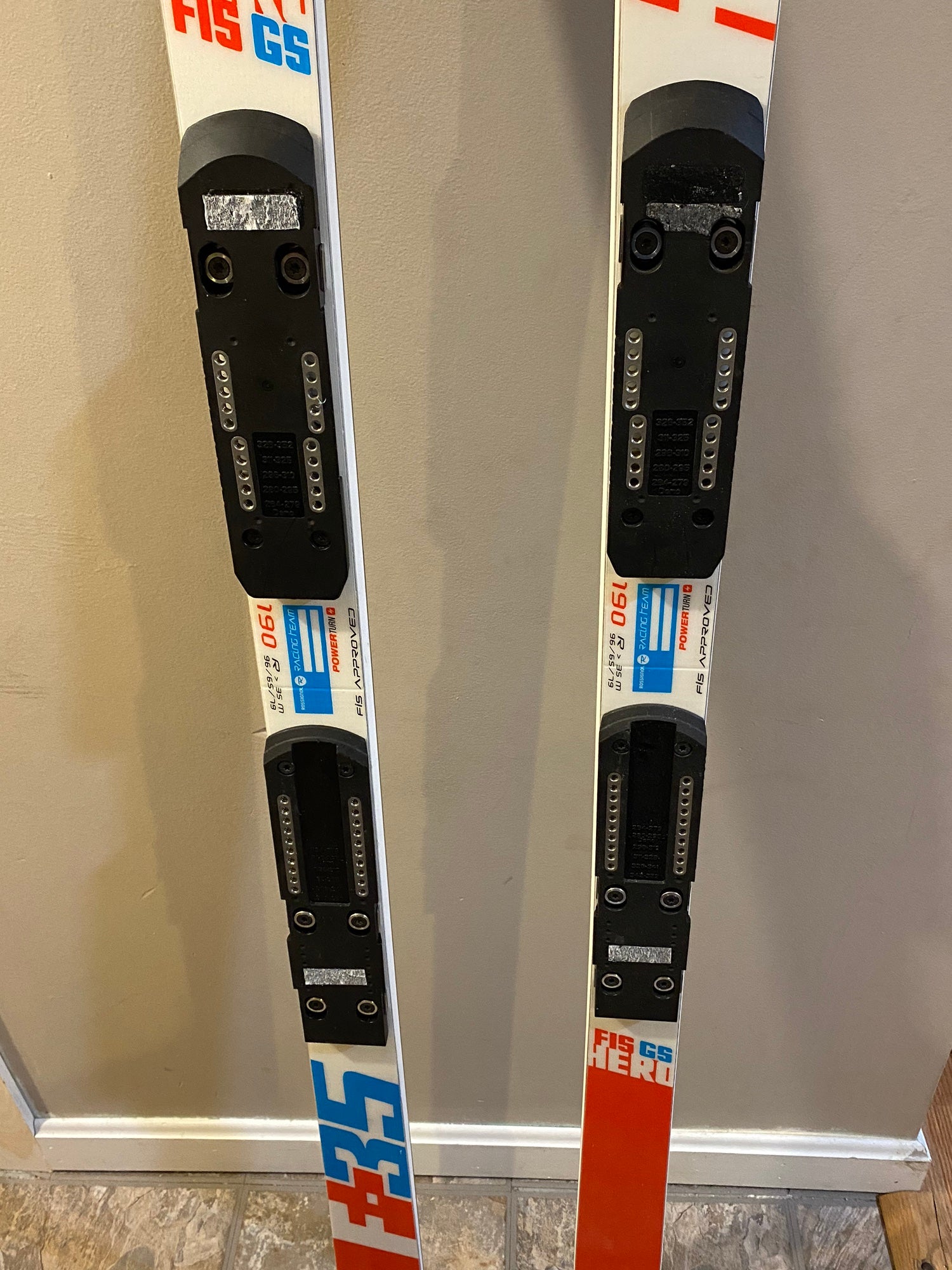 Unisex 2017 Rossignol Without Bindings Hero FIS GS Pro Skis