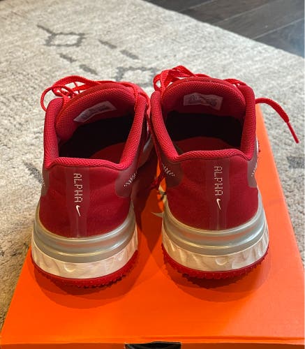 Red mens Size 7.5 (Women's 8.5) Low Top Nike alpha huarache elite 3
