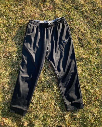 Nike Therma fit sweatpants XL
