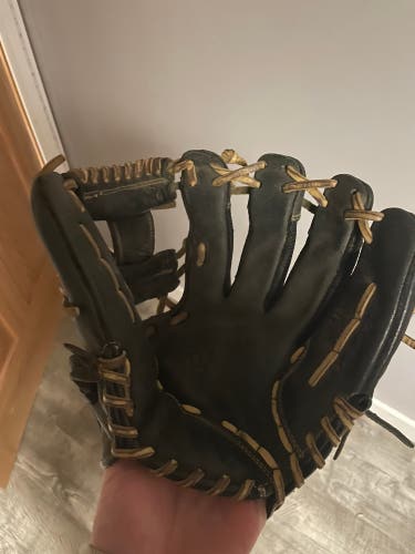 Rawlings Baseball glove