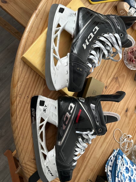 Ccm 100k pro hockey skates size 7.25