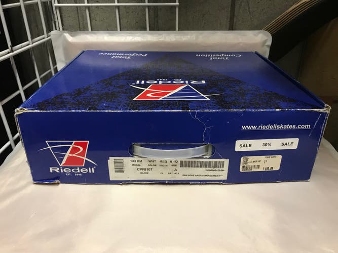 New in-Box Riedell 133 Diamond Womens Figure Skates Size 9.5 White