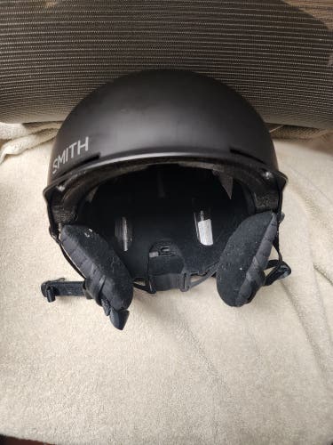 Used Smith SCOUT Ski Helmet large