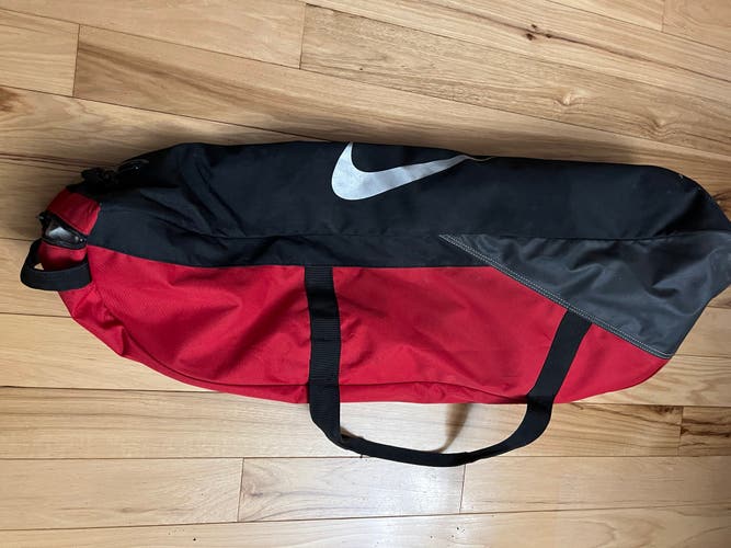 Used Nike Bat Bag