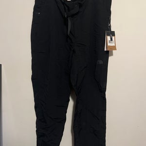 Black NWT The North Face Pants Size 36/32