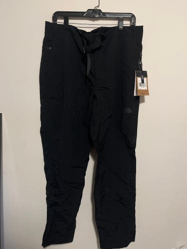 Black NWT The North Face Pants Size 36/32