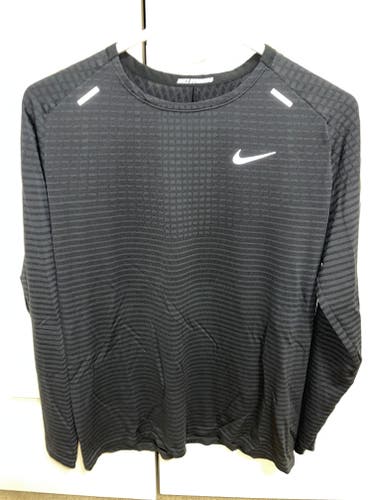 Nike Dry-Fit Running Long Sleeve t-shirt
