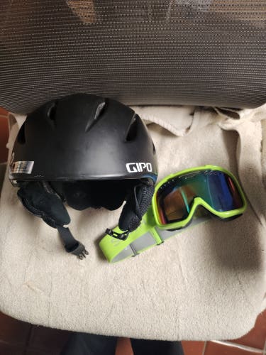 Kid's Used Medium Giro Helmet