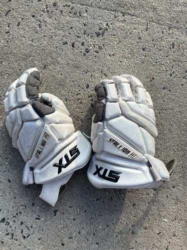 Used Player's STX Stallion HD Lacrosse Gloves