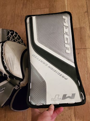 Used Regular Tron Cyber Tech. Left Catcher, Right Blocker