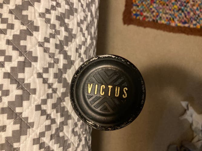 2022 Alloy (-10) 20 oz 30" Victus Vandal Bat