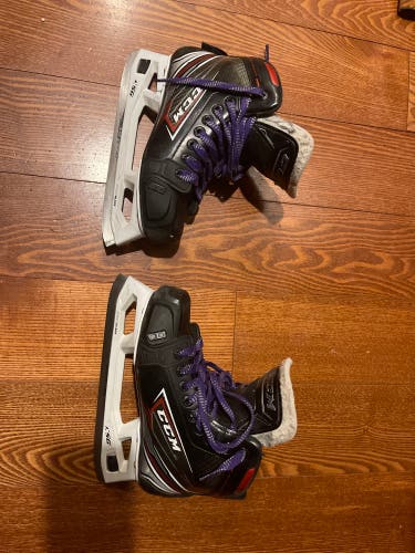 Used CCM Regular Width  Size 3.5 Jetspeed ft460 Hockey Goalie Skates