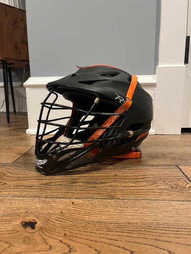 Used Cascade R Helmet
