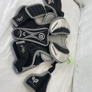 Used Warrior Rabil Next Youth Md Lacrosse Shoulder Pads